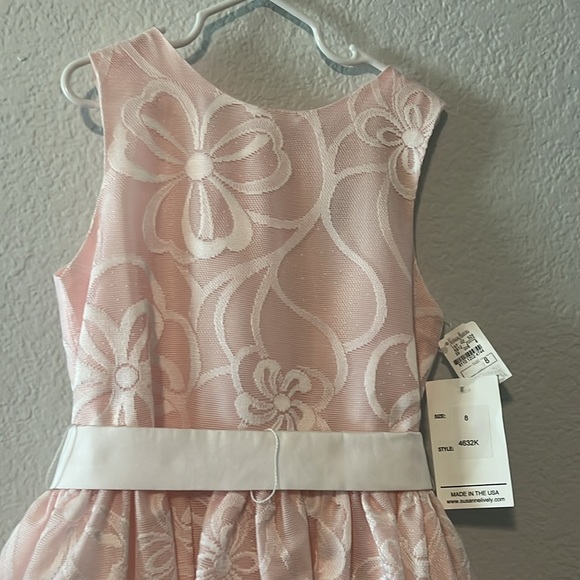 Susanne Lively - Picture 3 of 5